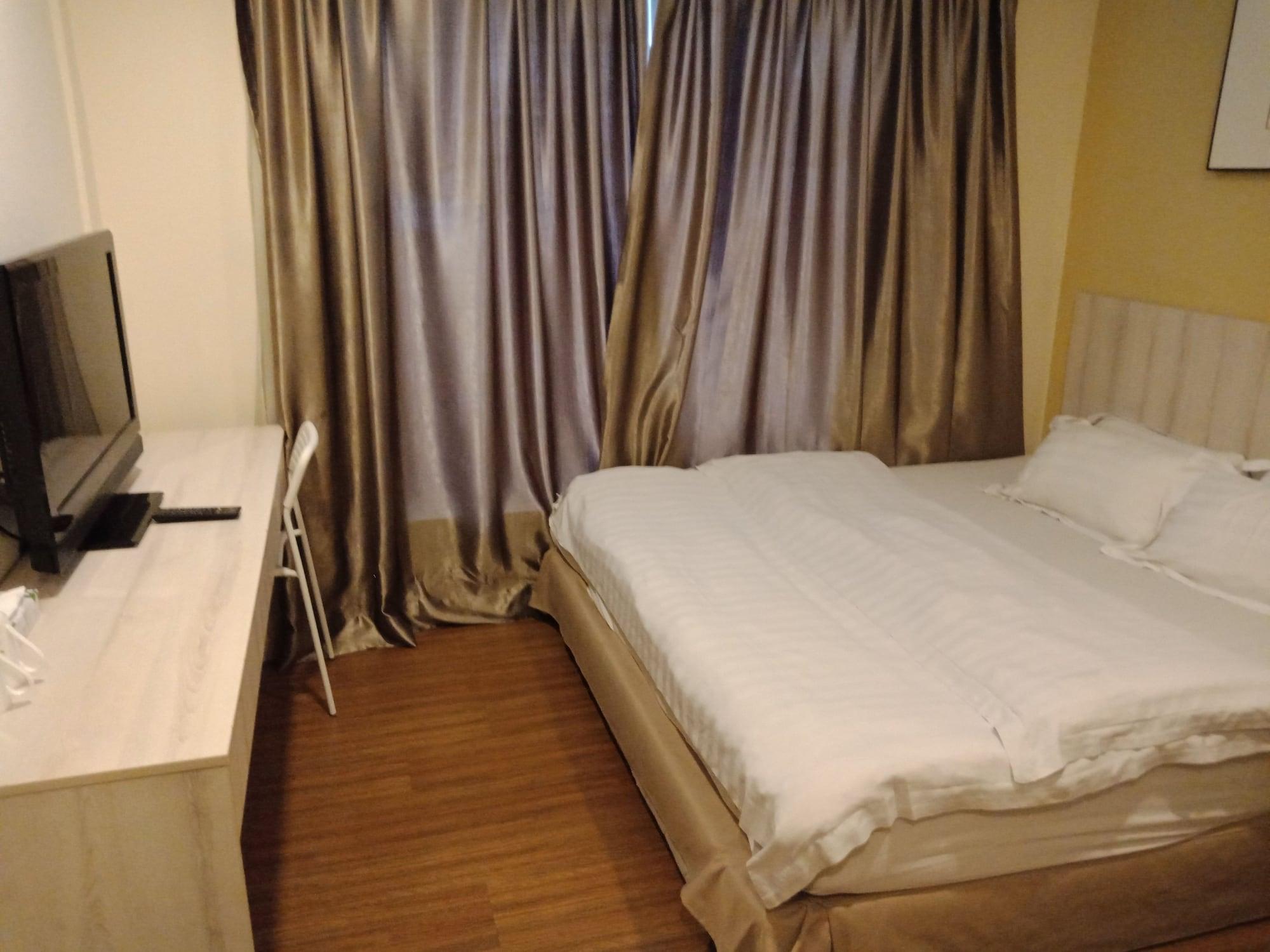 Hotel Zamburger Taman Segar - Previously Home Inn Taman Segar Kuala Lumpur Esterno foto