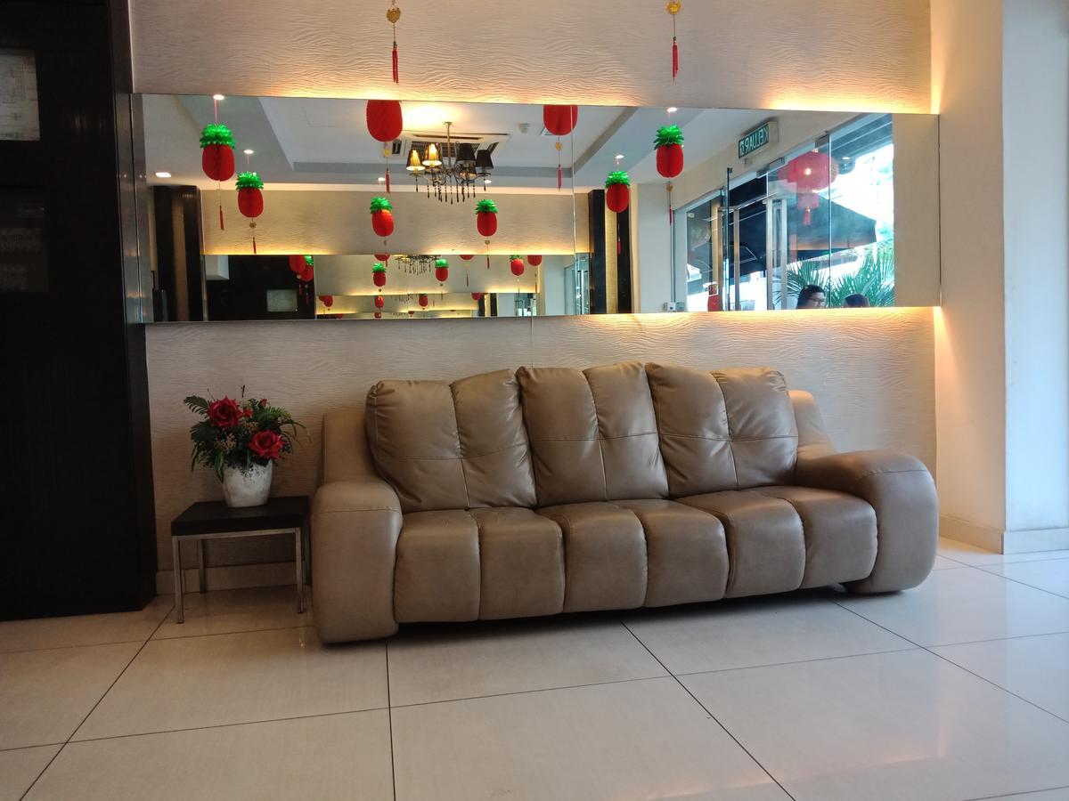 Hotel Zamburger Taman Segar - Previously Home Inn Taman Segar Kuala Lumpur Esterno foto